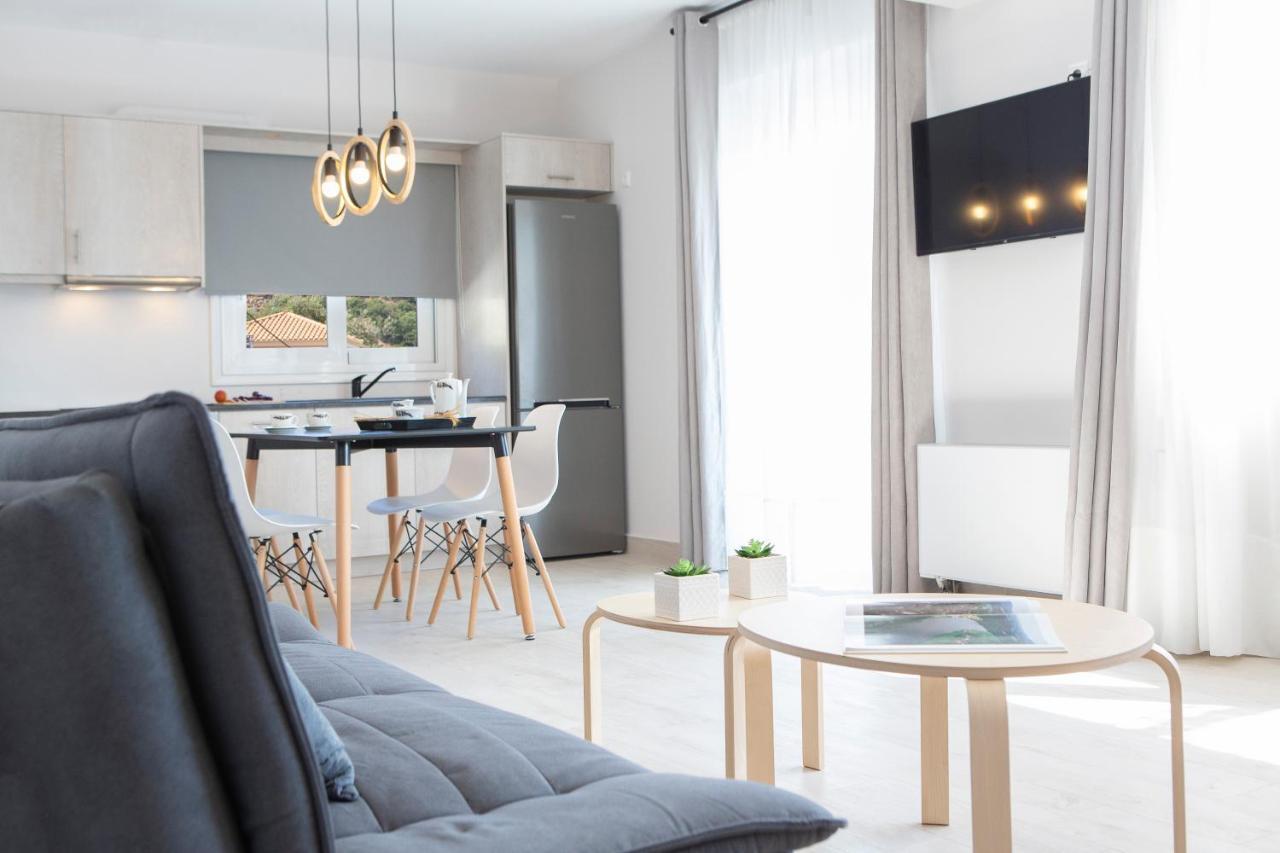 Sea N' Smile Apartment Apolpaina Bagian luar foto