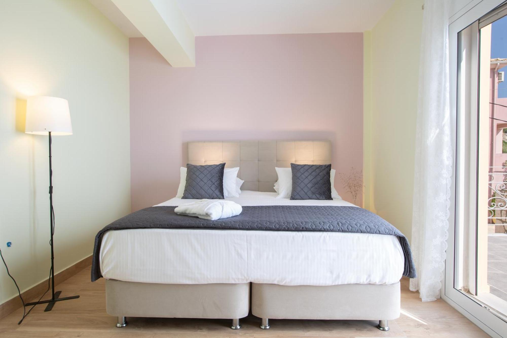 Sea N' Smile Apartment Apolpaina Bagian luar foto